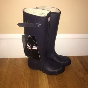 Tall navy blue hunter rain boots New in Box